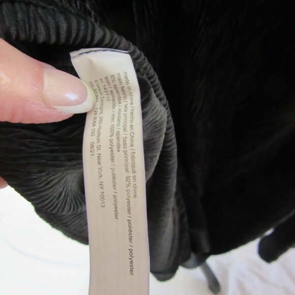 Eloquii Black Velvet Dress Flare Sleeve Textured Keyhole Back Midi Size 28 NWT - Picture 14 of 16